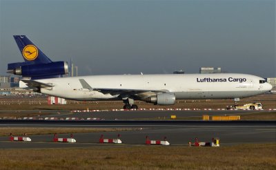 McDonnell Douglas MD-11 