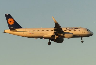 Airbus A320-200