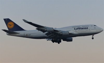 Lufthansa D-ABVT