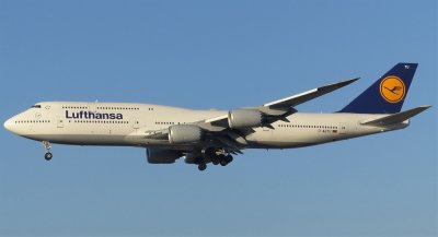 Boeing 747-830