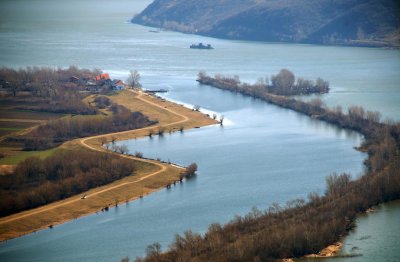 The Danube river, Stara Palanka and Ram