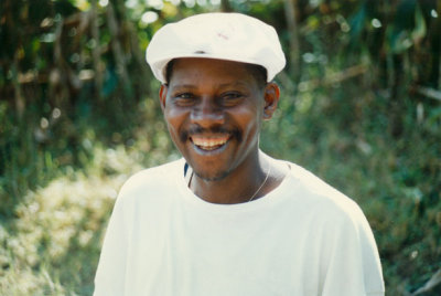 Rwanda Apolinnaire fontainier de Ruhondo en 1992
