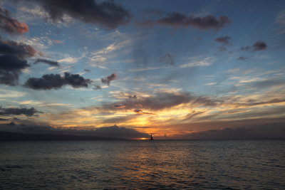 Sunset sail off Kahekili Beach
