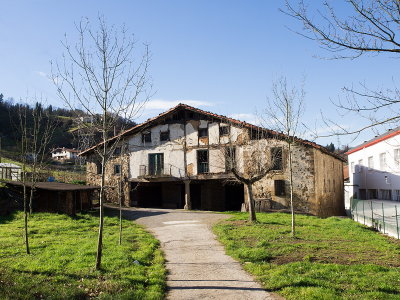 Caserio Iriarteazpikoa P1175084.jpg