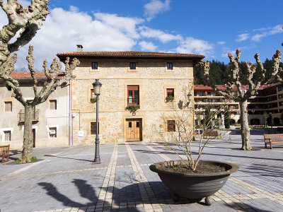 Bikario etxea P2165477.jpg