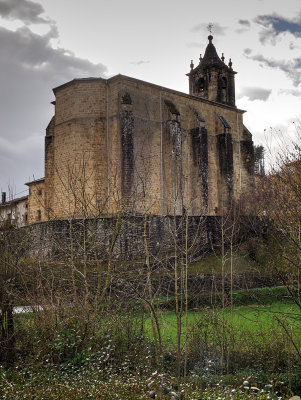 Iglesia de San Miguel Arcangel P2265800_tonemapped.jpg