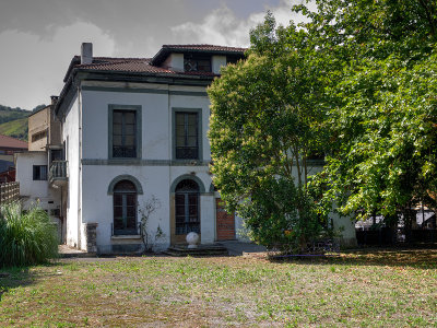 Casa Erkibe P8108057_tonemapped.jpg