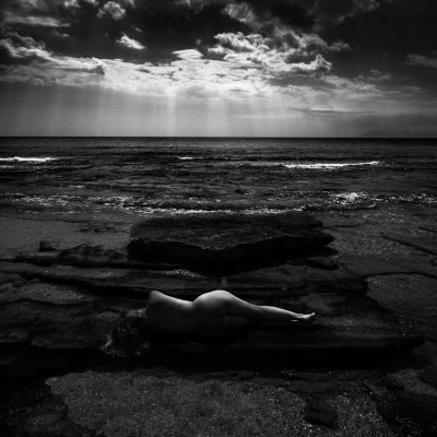 Marcin Krynicki - artistic nudes photography gallery B&W