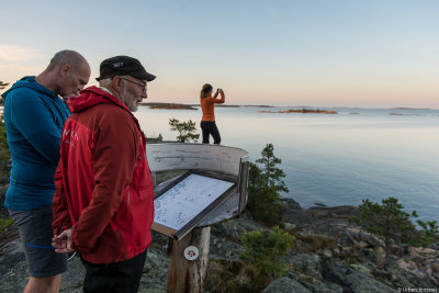 Promenad till Grahamsberget för att kika på utsikten.