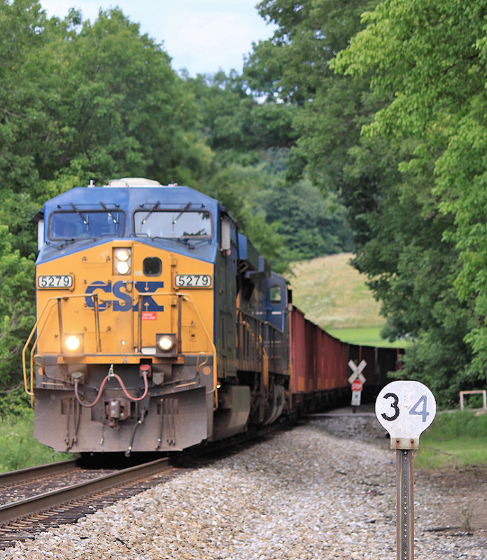 CSXT 5279 leads a Westbound scrubber stone train on the NS at Boone 