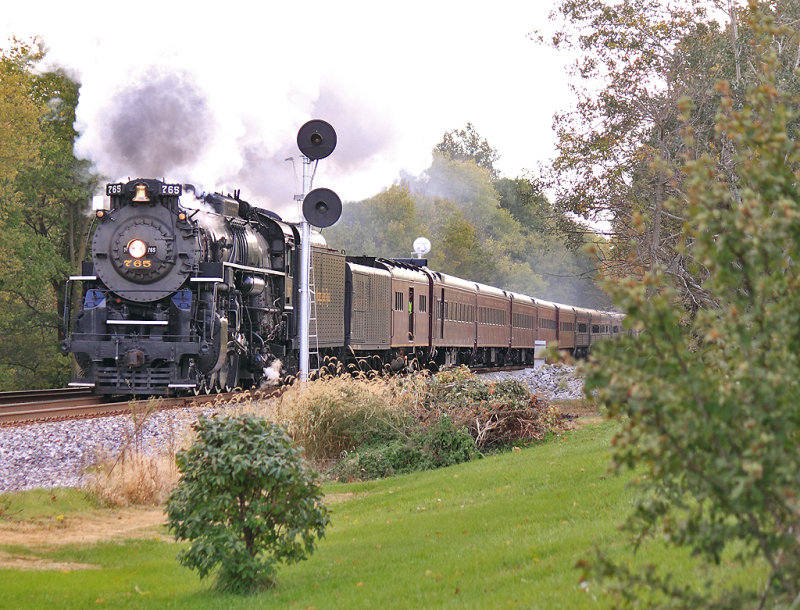 Freshly painted signals shine like new as 765 passes through Buck Creek, Eastbound 