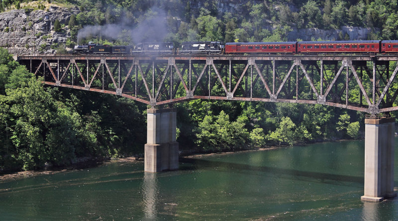 Southern steam over the Cumberland River 