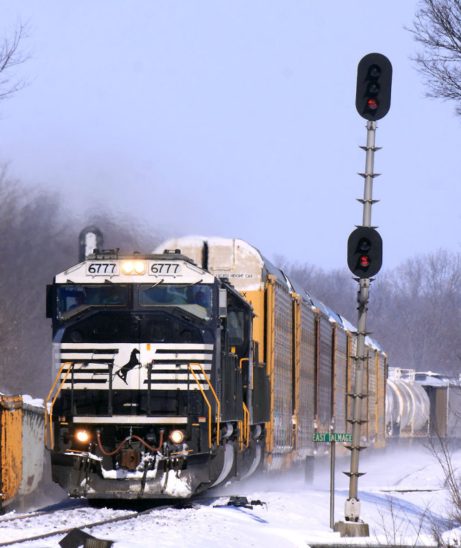 167 comes by the leaning signal of East Talmage 