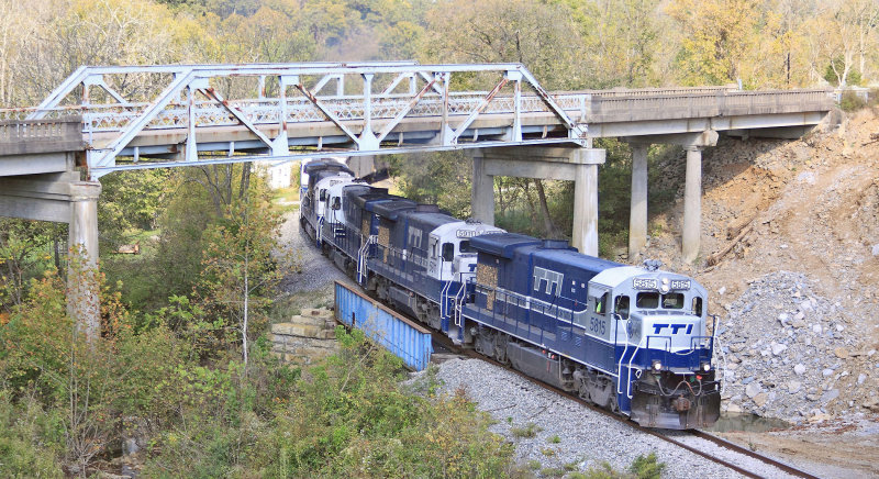 A Southbound creeps through the bridge construction site at Meyers. The old US 32 bridge will come down in November 