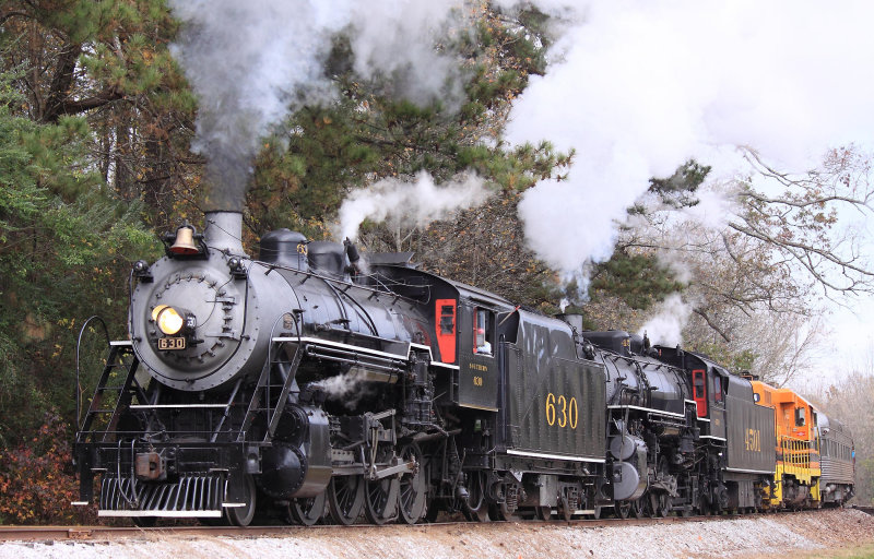 The doubleheader climbs out of Rock Spring along Highway 27