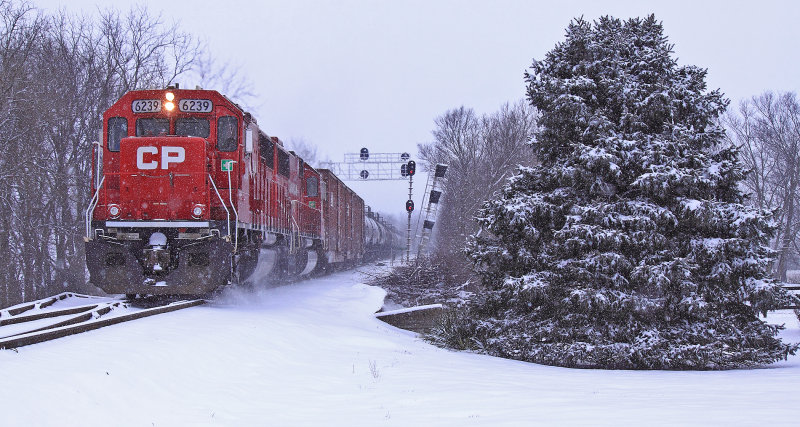 NS 167 with CP power at East Talmage 