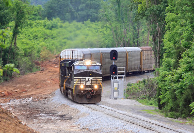 NS 29W comes around the curve at MP 164.3, passing through a newly widened cut 