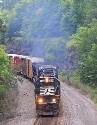 With only 2 good engines and a tonnage train, Southbound M-17 struggles to get on the move at Parkers Lake 