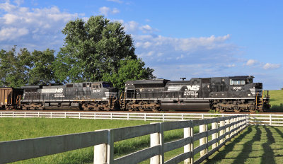 NS 1030 leading train 792 East at Vanarsdale KY 