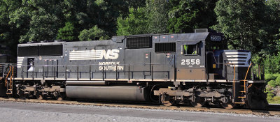 NS 2558, a former CR SD70, leads train 215 into Burnside 