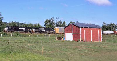 A pair of GE's and the Red barn at Moreland 