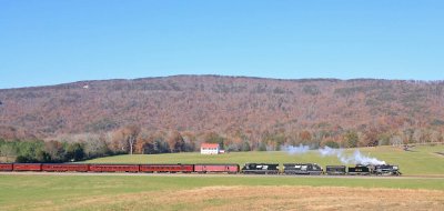 A hint of color still clings to Waldens Ridge as 630 wheels her train North near Evensville TN