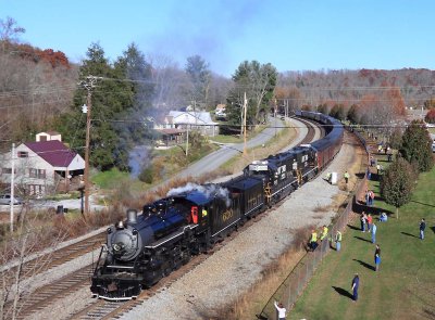 After turning the train on the wye at Oneida the 630 shoves back down the storage track to load passengers