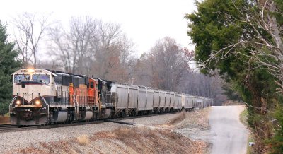 A BNSF possum leads a Southbound NS grain train at Jacobs Loop, just North of Waynesburg 