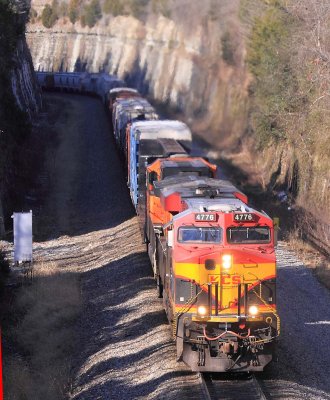 A KCS Southern Belle leads NS 123 through the cut at Kings Mountain