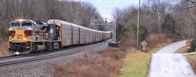 NS 289 is down to a crawl at East Waddy with over 12,000 feet of racks in tow 