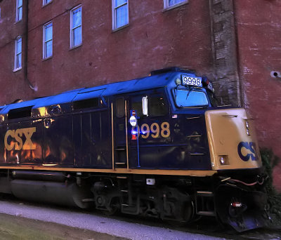 CSXT 9998 is ready to take the train to Louisville the next morning 