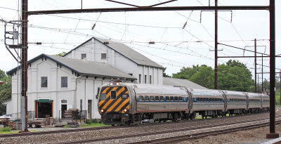 Westbound Amtrak Keystone Service train at Leaman Place, PA