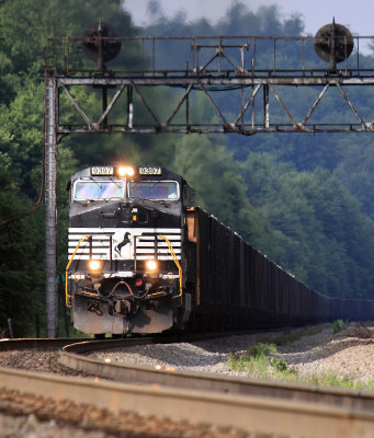 Early morning Eastbound at Lilly, PA
