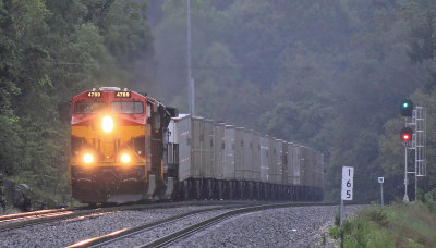 A KCS Belle leads NS 264 by the new signals at MP 165.3 just northof the old CP at Grove 