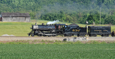 Southern 630 passes Bowen Ky, headed South for TN on the CNO&TP 