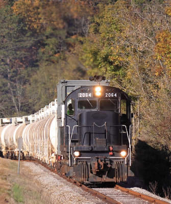 The sounds of a hard working ALCO C420 and a RS5T horn fill the valley near Blair, Tn
