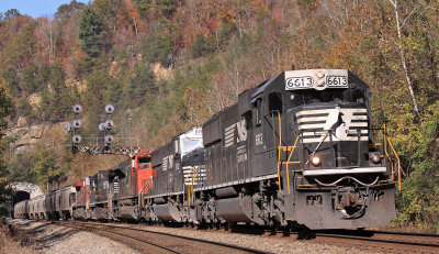 EMD leader, searchlight signals and Fall color on the CNO&TP...all is right with the world for a moment in time. 