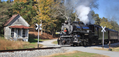 Southern 4501 passes the old store at Rock Spring, Ga 