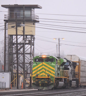 IT 1072 pauses under the tower at Danville, KY on a murky afternoon 