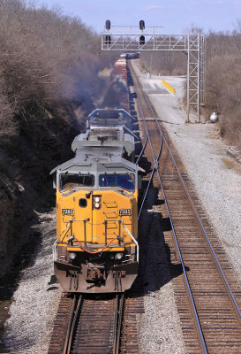 A former UP SD90Mac leads NS 117 at CP North Wye, near Danville 