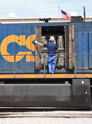CSX 651 gets a outbound inspection at Corbin