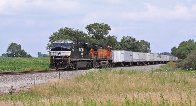 Northbound TripleCrown 264 in the siding at Millville 