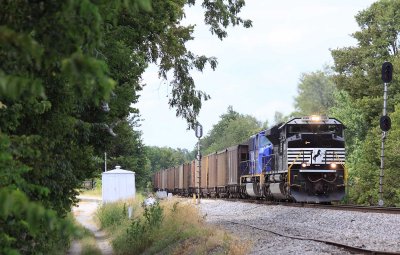 891 gets back on the move at East Talmage 