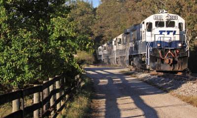 A Northbound rock train struggles up the hill out of Millersburg 