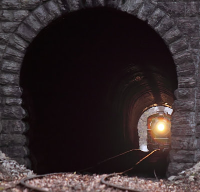 Southern 630 enters the Missionary Ridge Tunnel 