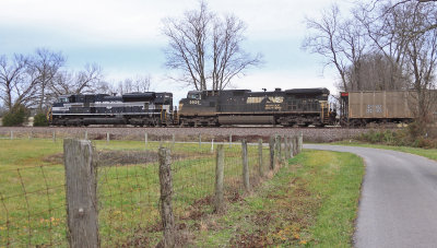NYC 1066 trails NS 890 at Vanarsdale 