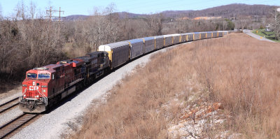 Southbound 275 comes through Jones Knob near Elihu with a CP motor leading the way 