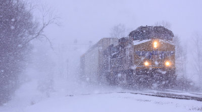 The Blizzard of 2016 is in full force as 376 passes East Talmage 