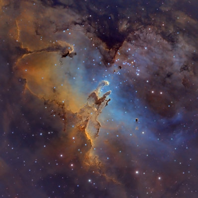 M16 Hubble Palette