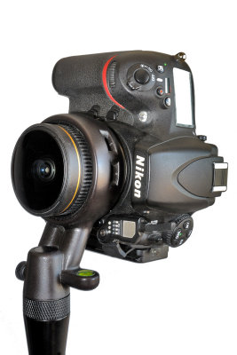 D800 + Nikon 10.5mm. f2.8 on TomShot 360